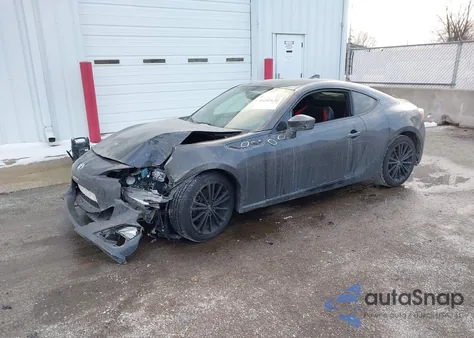 2015 Scion Fr-S z USA, uszkodzony, nr VIN JF1ZNAA15F8708248